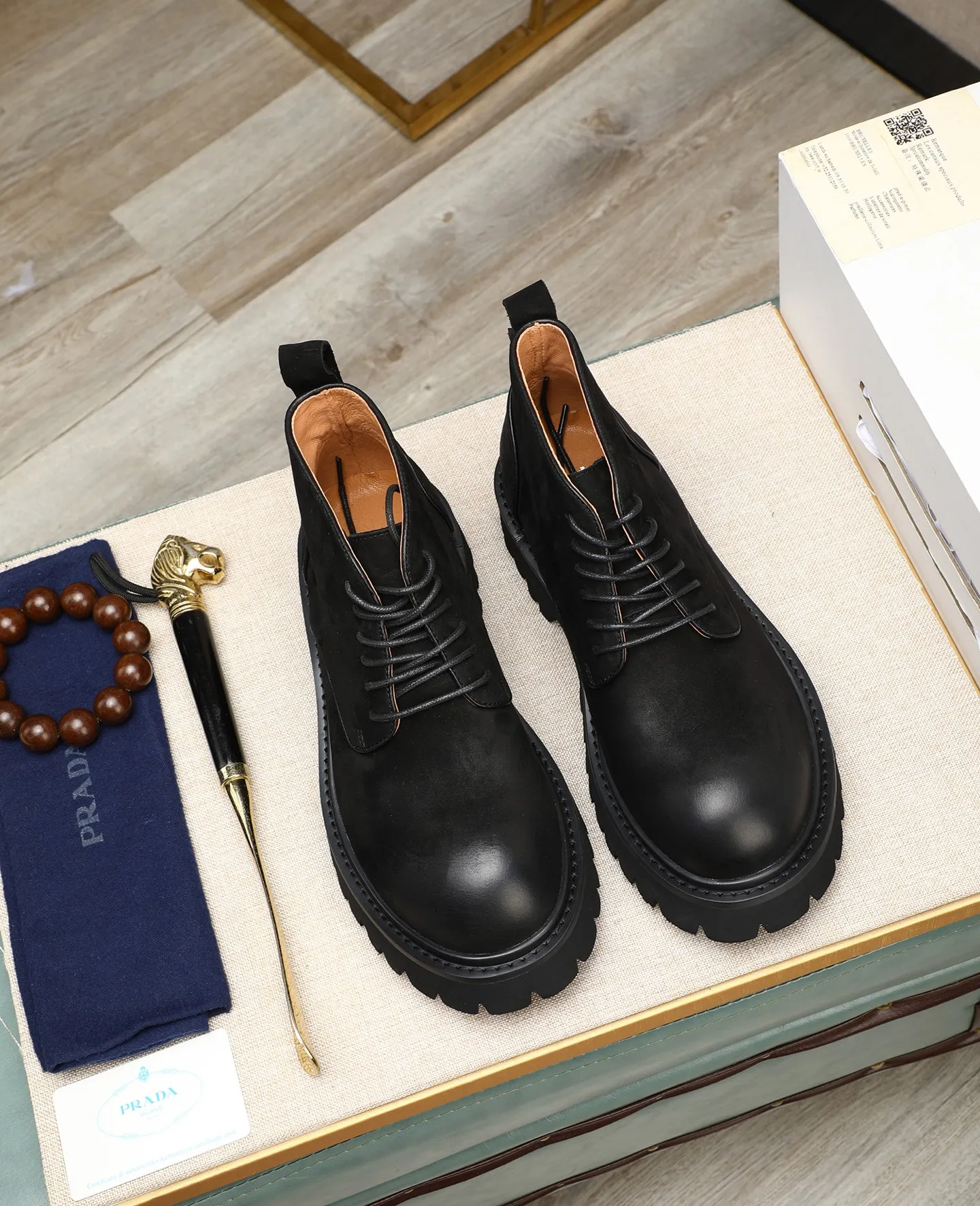Men's men's shoes 💰580 high-end version. PRADA (Prada) men's casual style, compare the quality at the counter 🧚🏿♂️Imported cowhide fabric 🐎Water-dyed comfortable and soft cowhide lining for feet 🐂Genuine leather outsole with label 🎉 Size 38-44. Can be customized for 45💥🏆